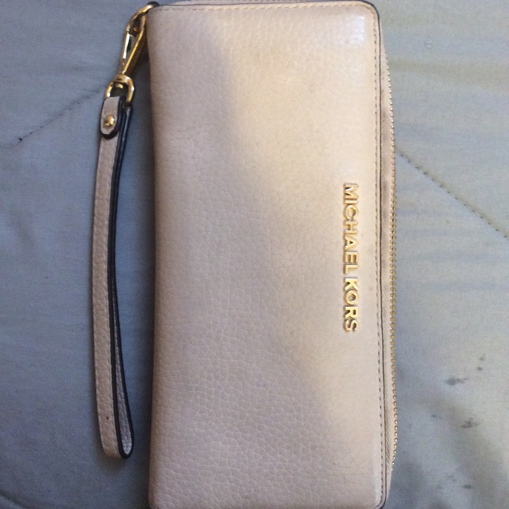 Michael Kors wallet